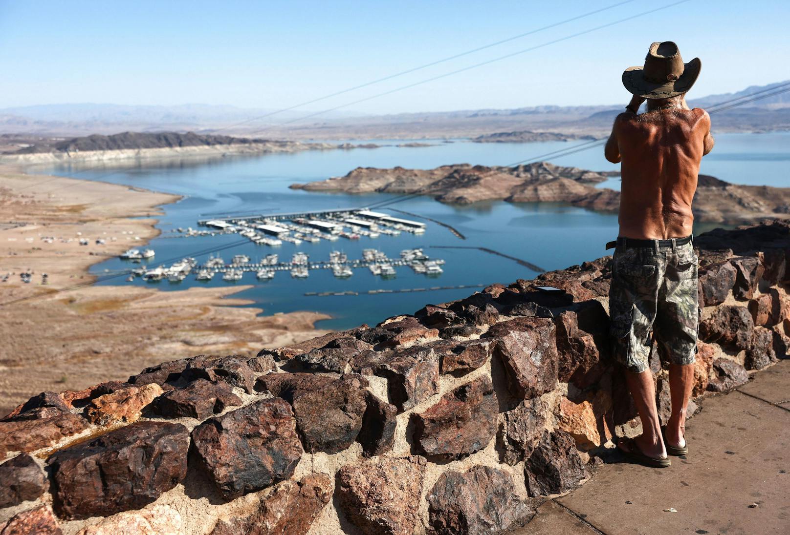 Das Naherholungsgebiet für Wassersportler ist gleichzeitig das lebenswichtige Reservoir für die Millionenstadt Las Vegas.