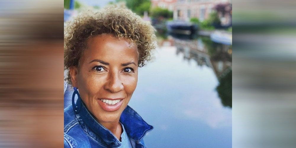 Die Moderatorin urlaubt gerade in Amsterdam.