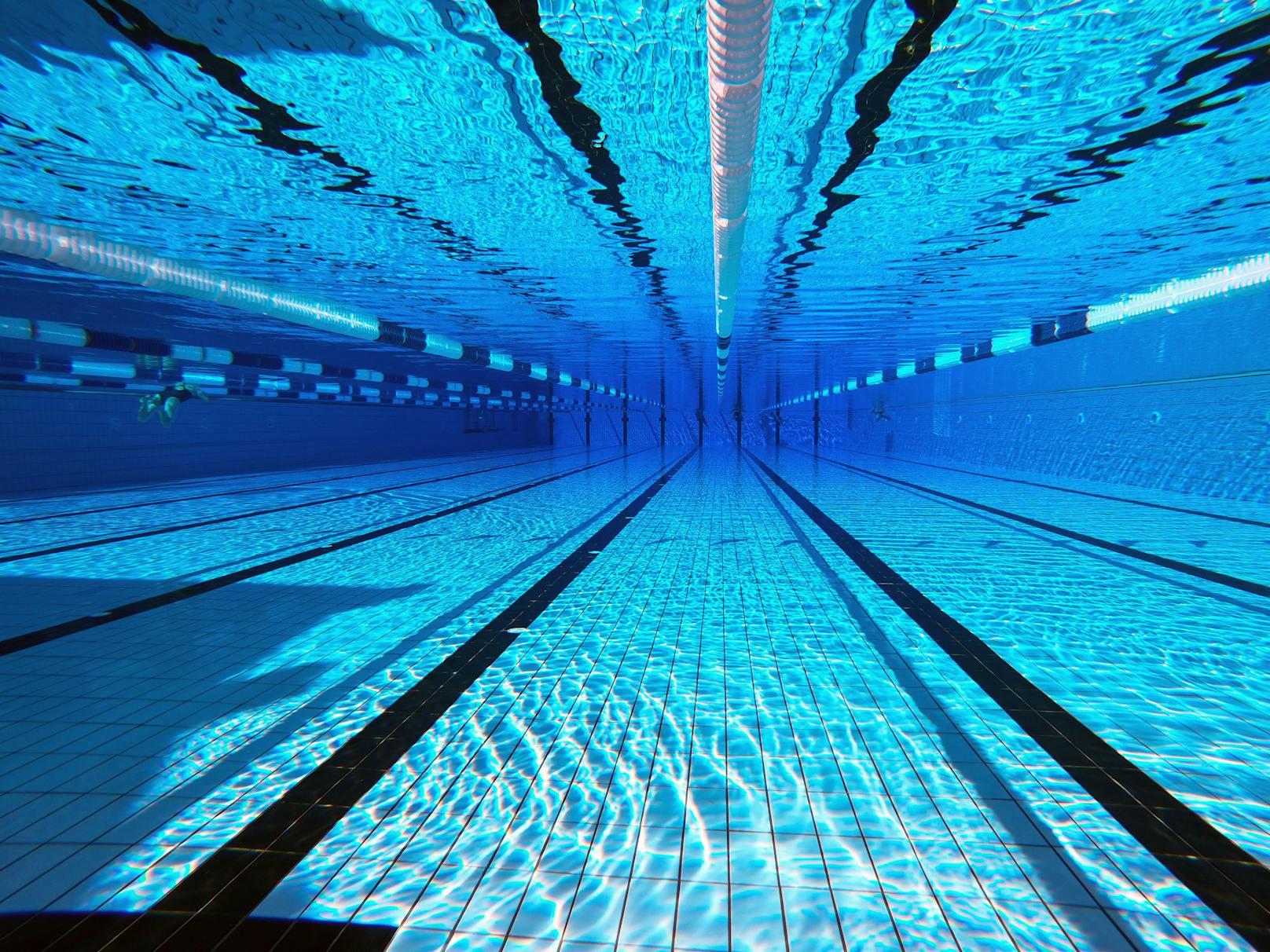 Symbolbild eines Schwimmbades