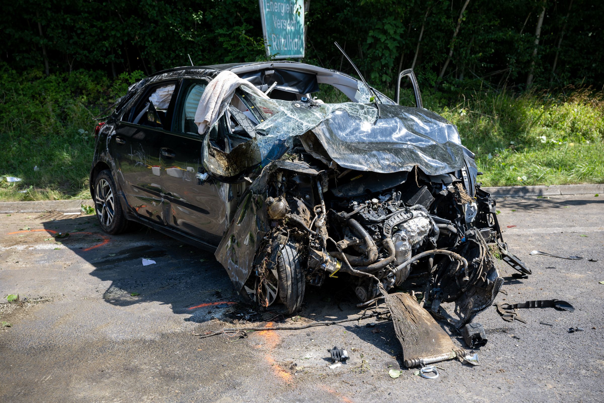 Der Mann wurde bei dem missglückten Überholmanöver schwer verletzt.