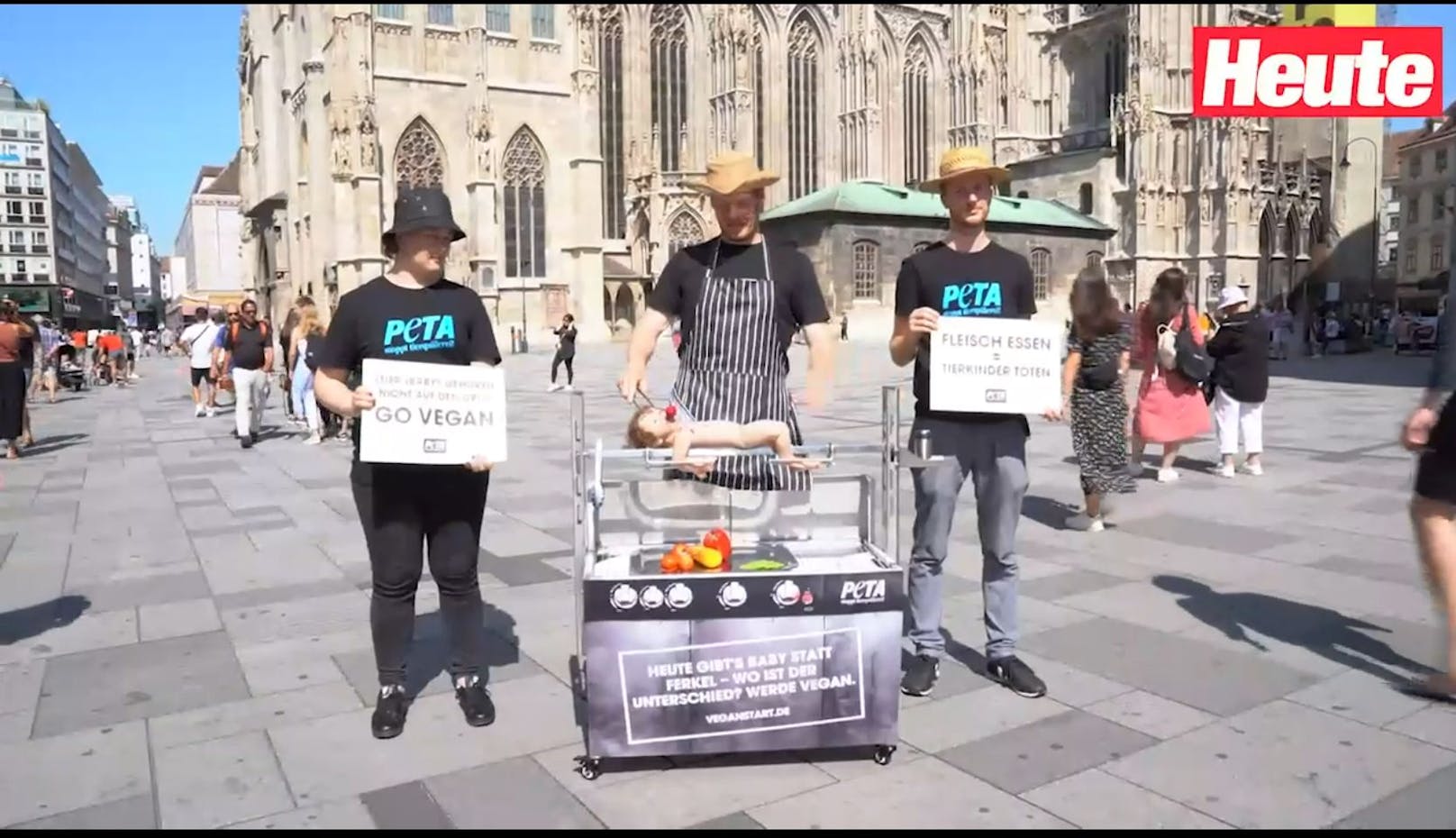 Tierschützer grillen "Menschenbaby" am Stephansplatz
