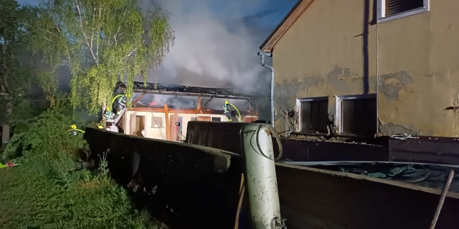Bilder vom Brand in Loosdorf.
