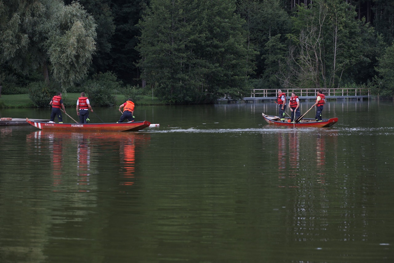 Heute.at - Freunde schwammen zu Insel – jetzt ist einer tot