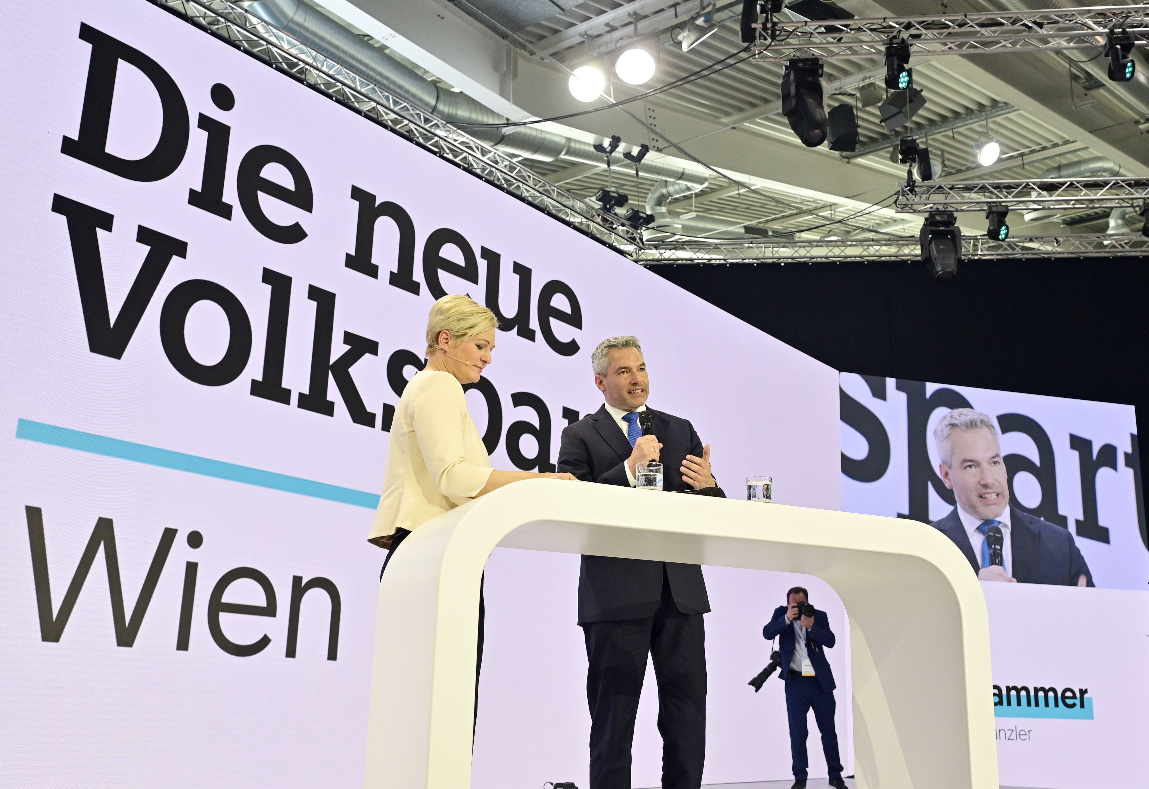 Karl Nehammers Partei hat in Tirol aktuell wenig zu lachen.