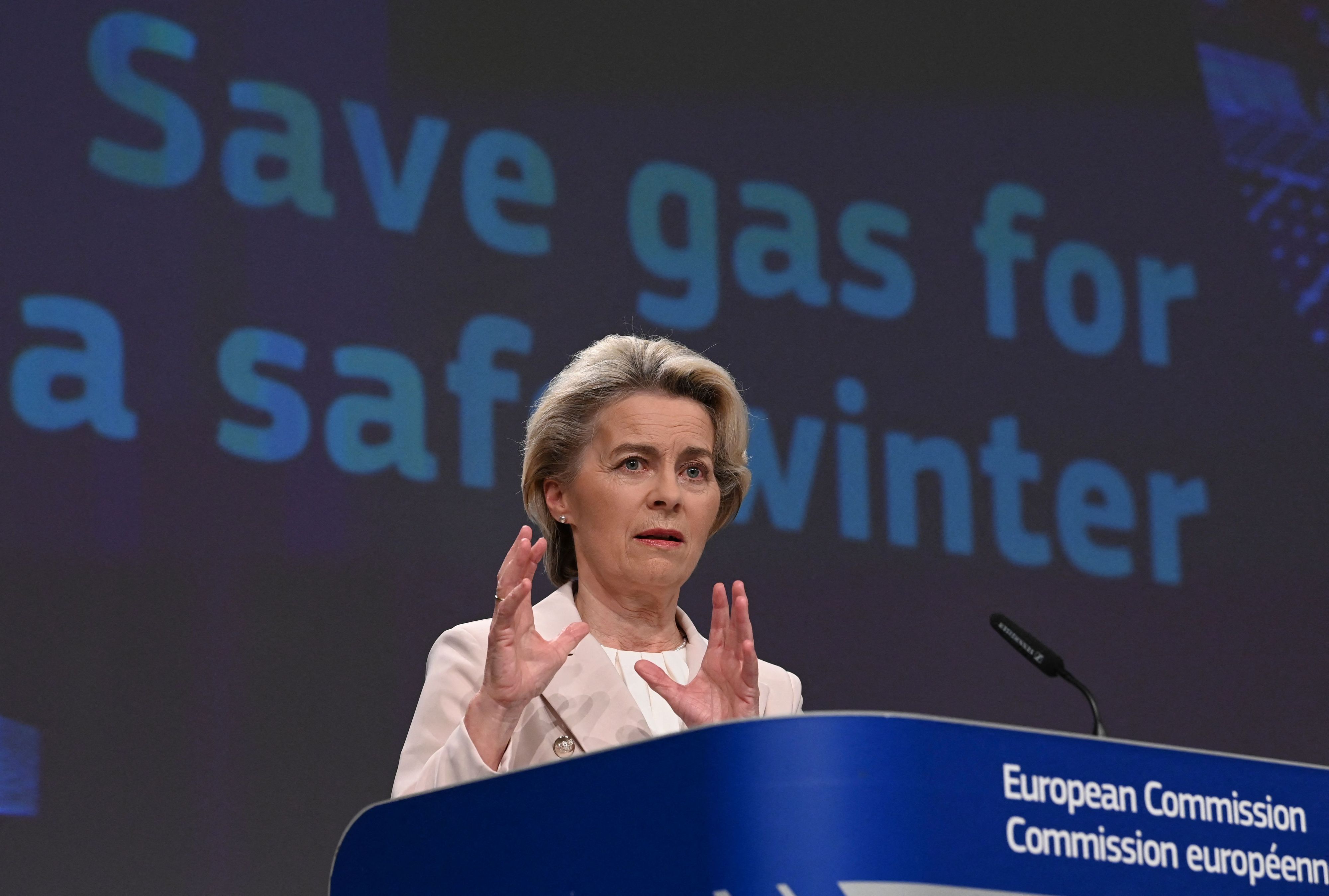EU-Kommissionspräsidenten Ursula von der Leyen warnt vor einer einer weitern Zuspitzung der Gas-Situation.