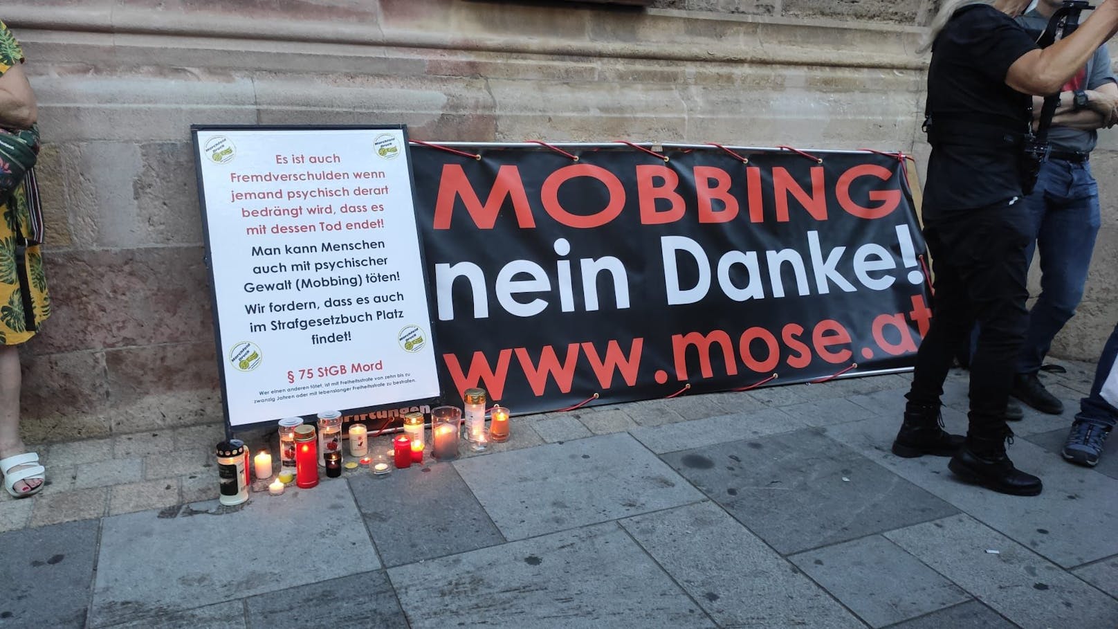 In Wien gedachten mehrere Hundert Teilnehmer der verstorbenen Ärztin. 