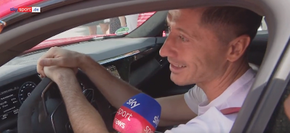 Robert Lewandowski im&nbsp;Audi e-tron GT RS