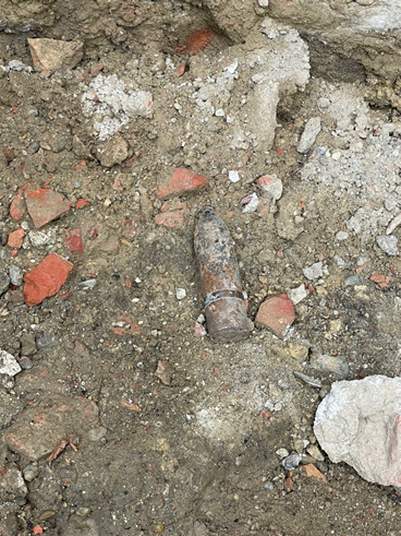 Bei Bauarbeiten wurde die Flak-Granate in einem Keller im dritten Bezirk entdeckt.