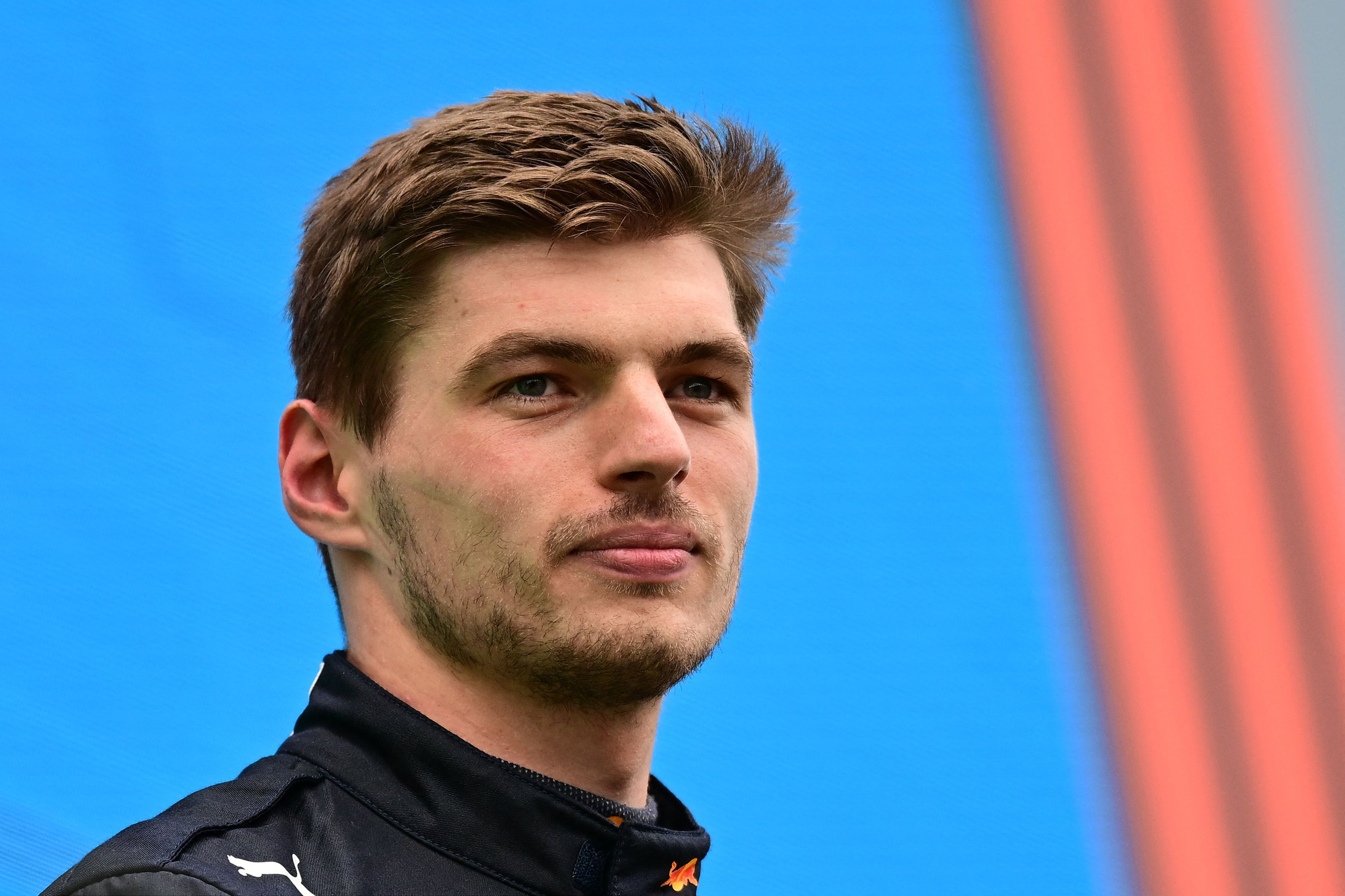 Max Verstappen stellt sich gegen seine eigenen Fans. 