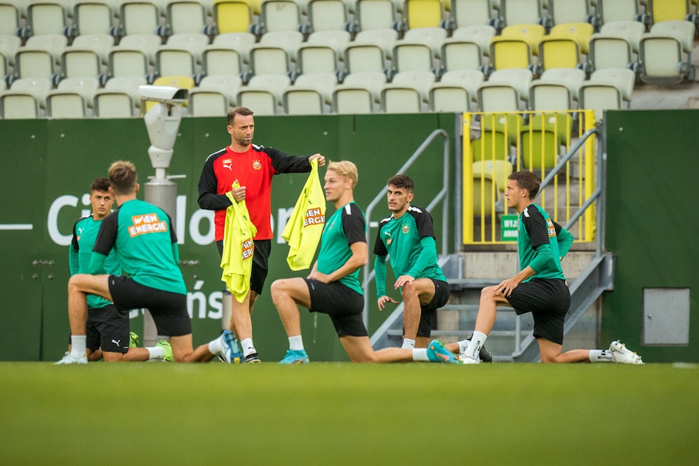 Rapid-Trainer Feldhofer hat einen Plan.