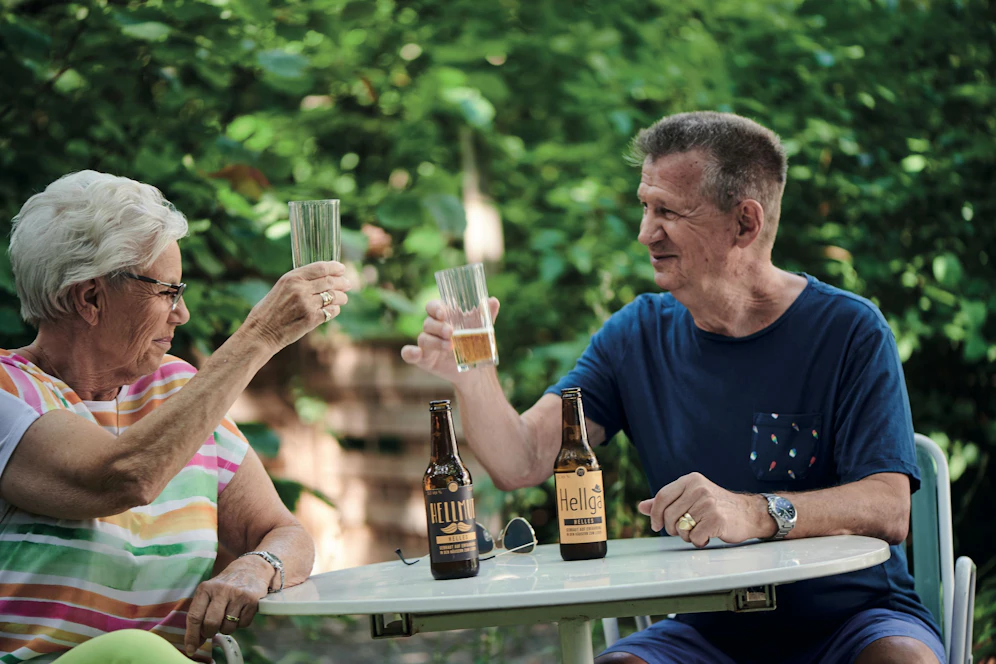 Prost! Im Haus Atzgersdorf muss das Bier nicht zugekauft werden – hier brauchen die Bewohner selbst. 