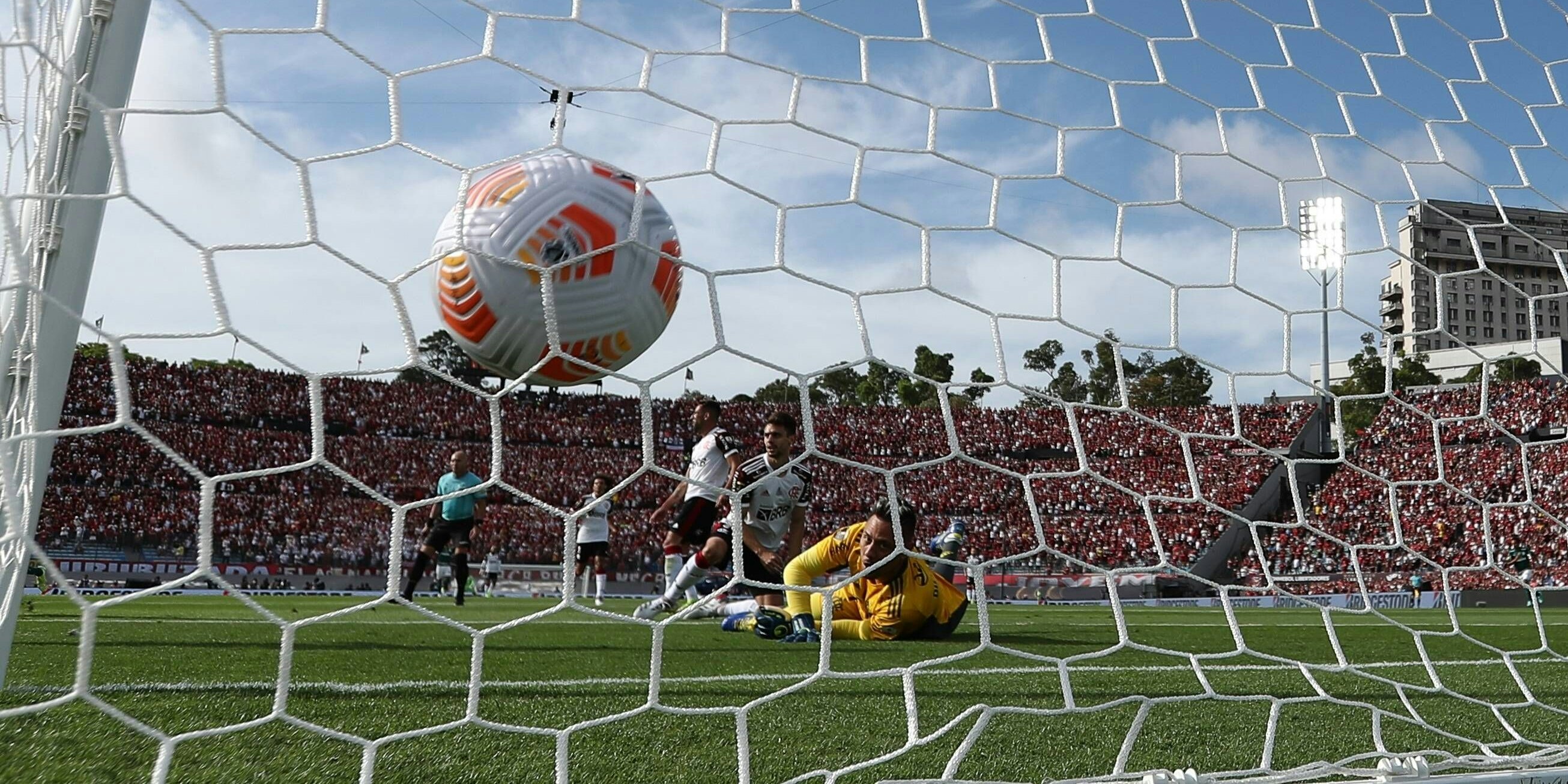 Im Estadio Centenario in Montevideo (Uruguay) wurde bereits 1930 gespielt.