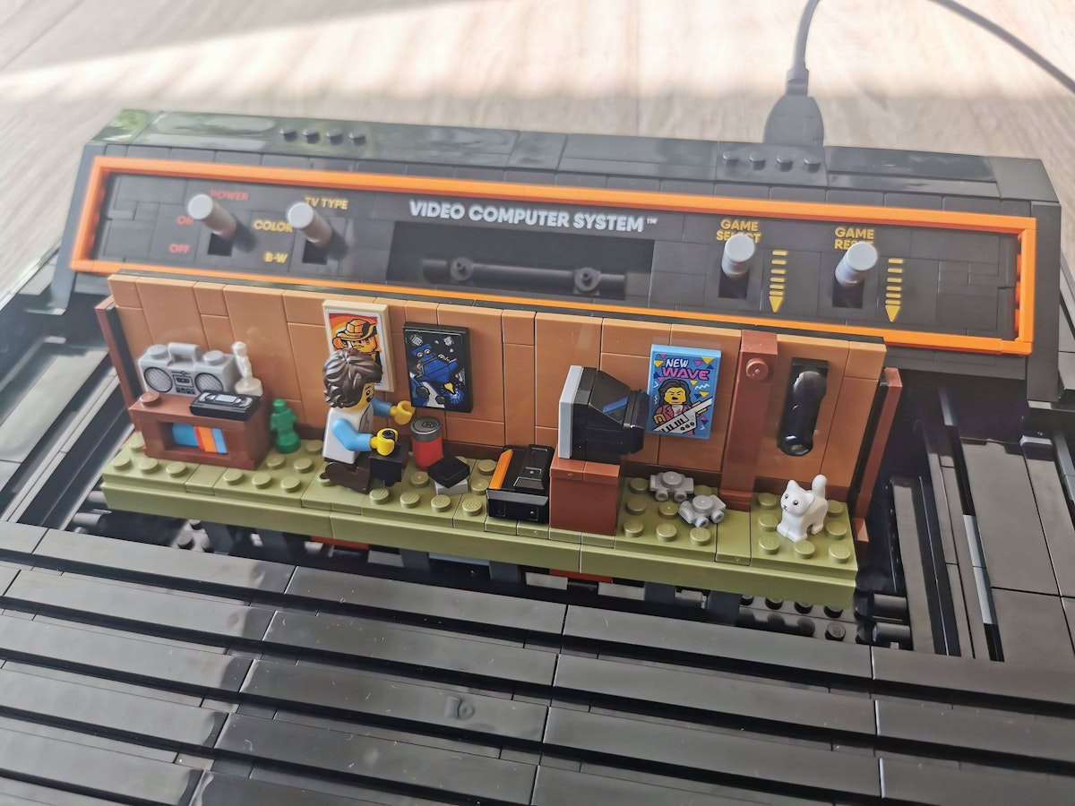 LEGO Atari 2600 – Retro-Konsole löst Bau-Hype aus