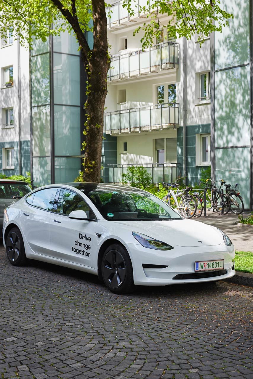 ELOOP feiert 3 Jahre E-Carsharing in Wien.