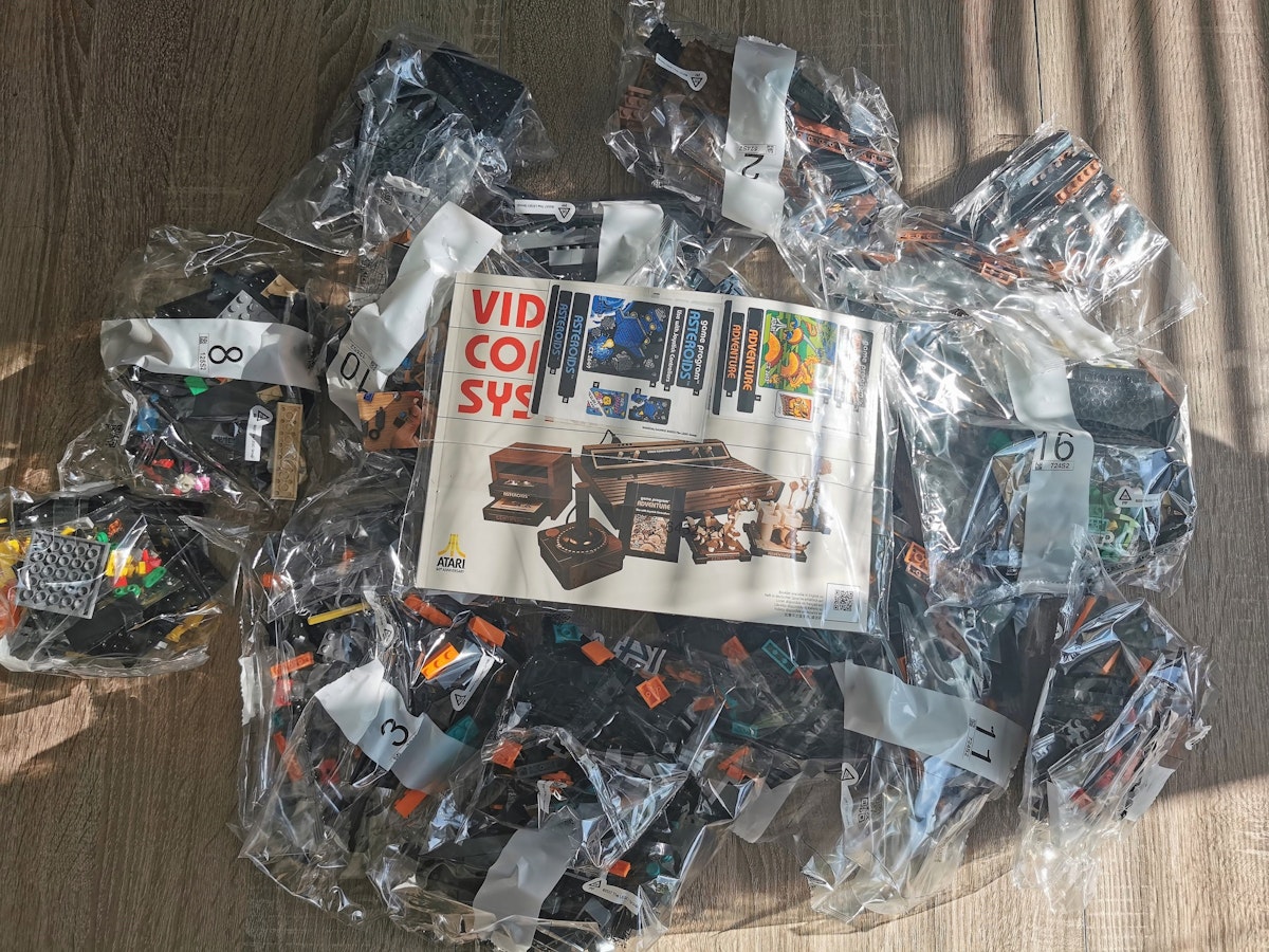 LEGO Atari 2600 – Retro-Konsole löst Bau-Hype aus