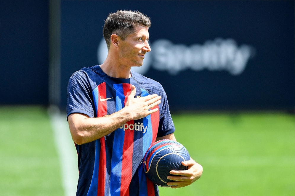 Robert Lewandowski gehört nicht zu den Barca-Topverdienern. 