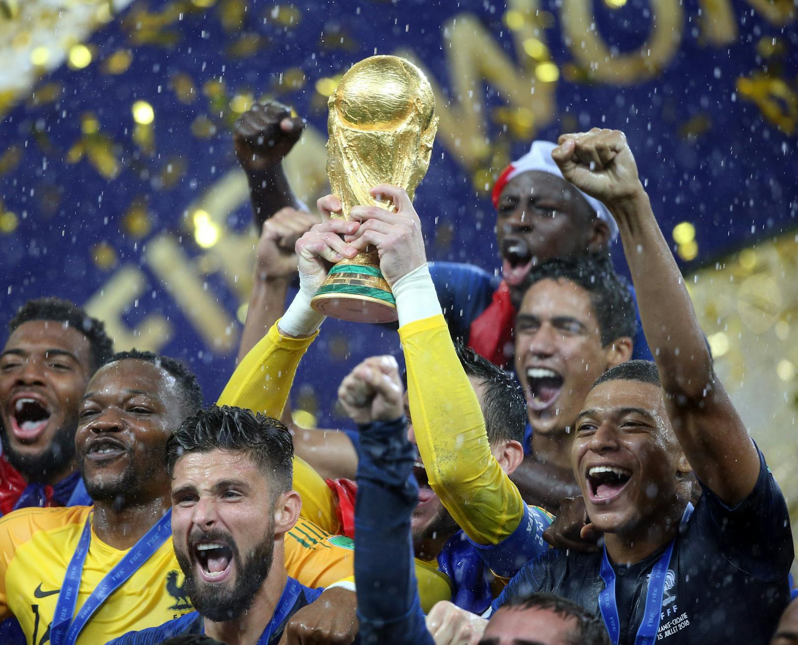 Die Fußball-WM 2030 könnte erstmals auf drei Kontinenten ausgetragen werden.