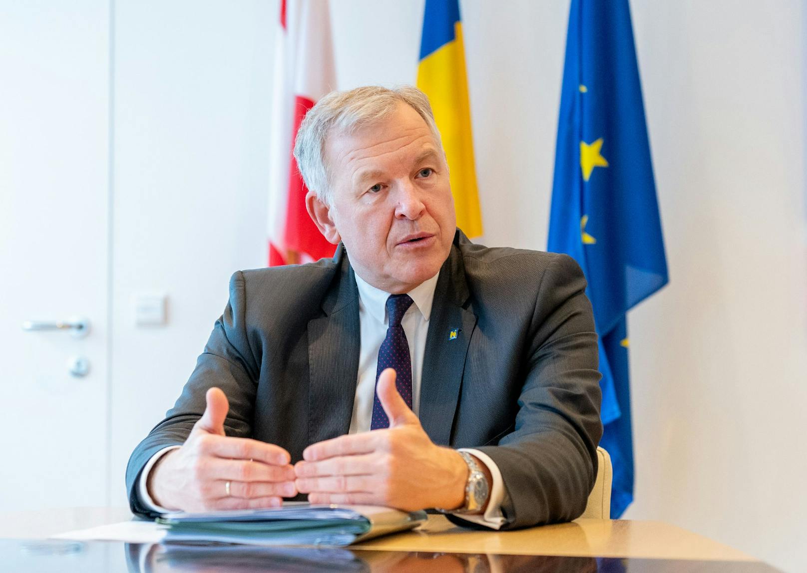 Landesrat Martin Eichtinger von der ÖVP verkündete die Maßnahme des Landes.