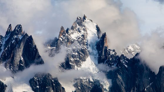 Mont-Blanc-Besteiger sollen künftig 15.000 Euro Kaution hinterlegen – für Bestattungskosten