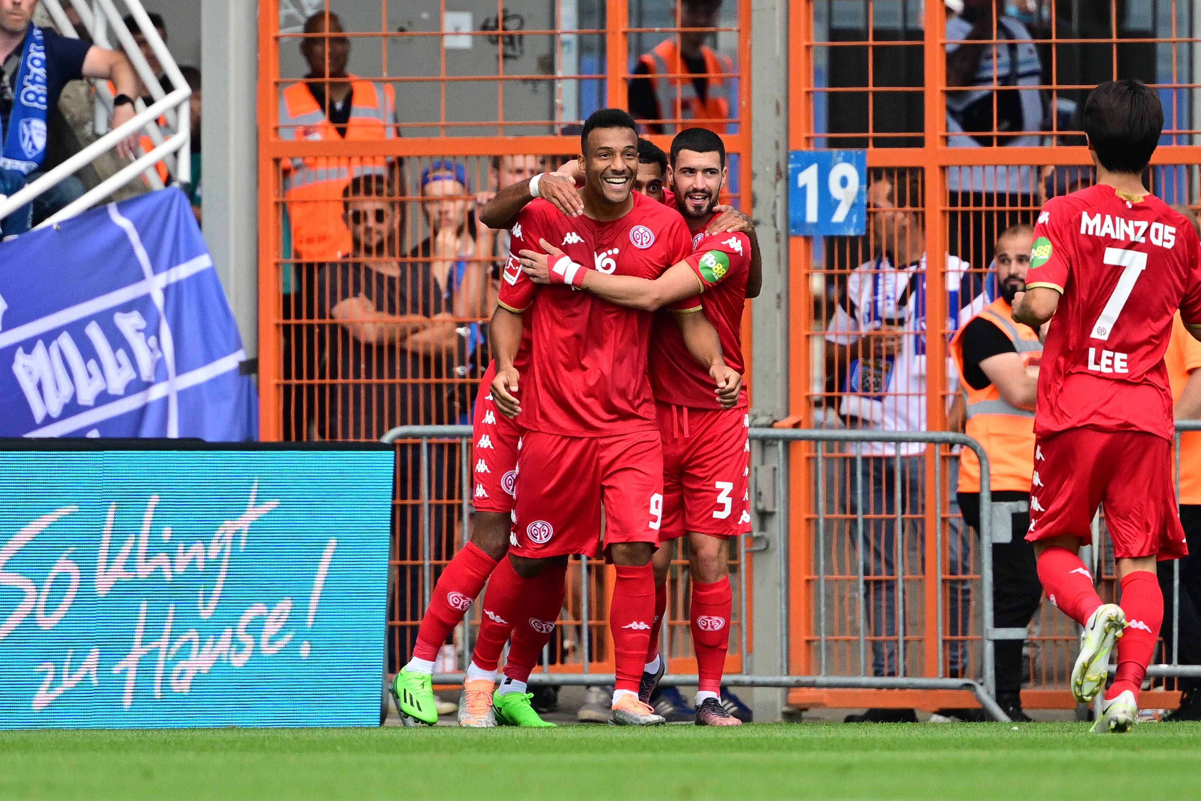 Karim Onisiwo ist der Matchwinner für Mainz. 