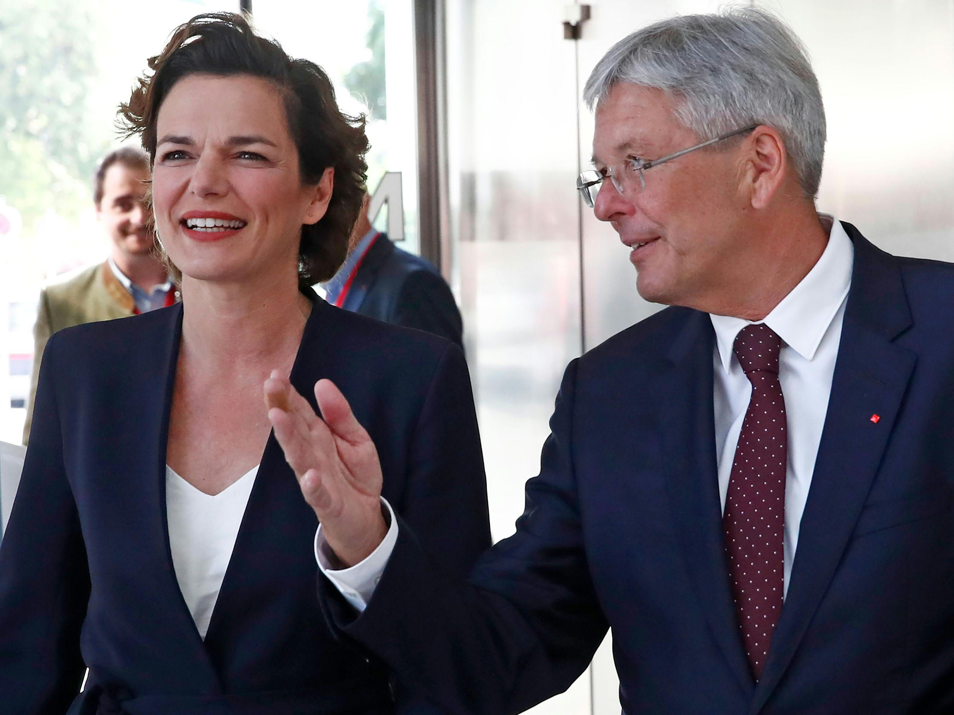 SPÖ-Chefin Pamela Rendi-Wagner und Kärntens Landeshauptmann Peter Kaiser gehen nun in die Offensive. 