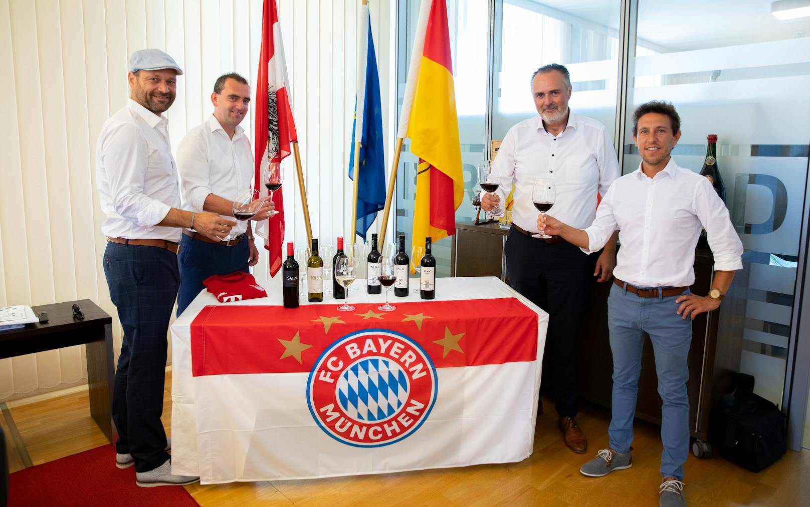 Bayern München schenkt jetzt Burgenland-Wein aus