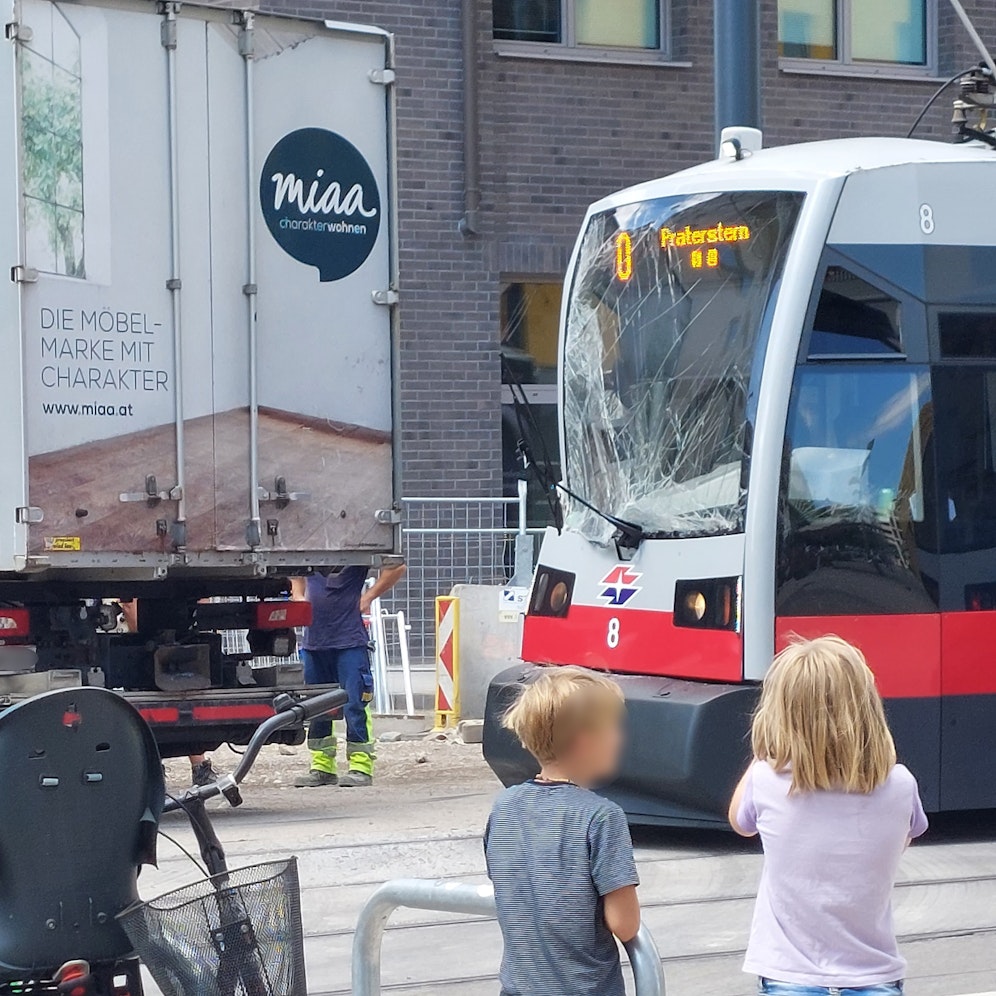 Tonnenschwerer Crash in Wien-Leopoldstadt
