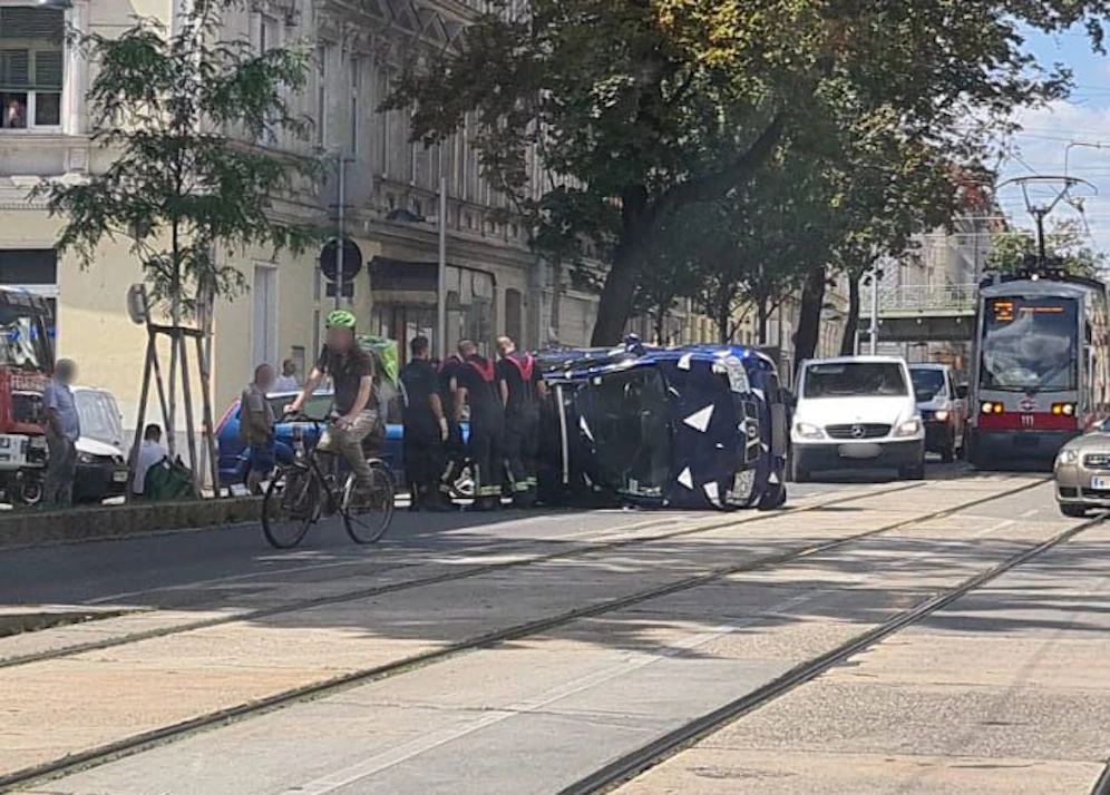 Spektakulärer Crash in Wien-Penzing