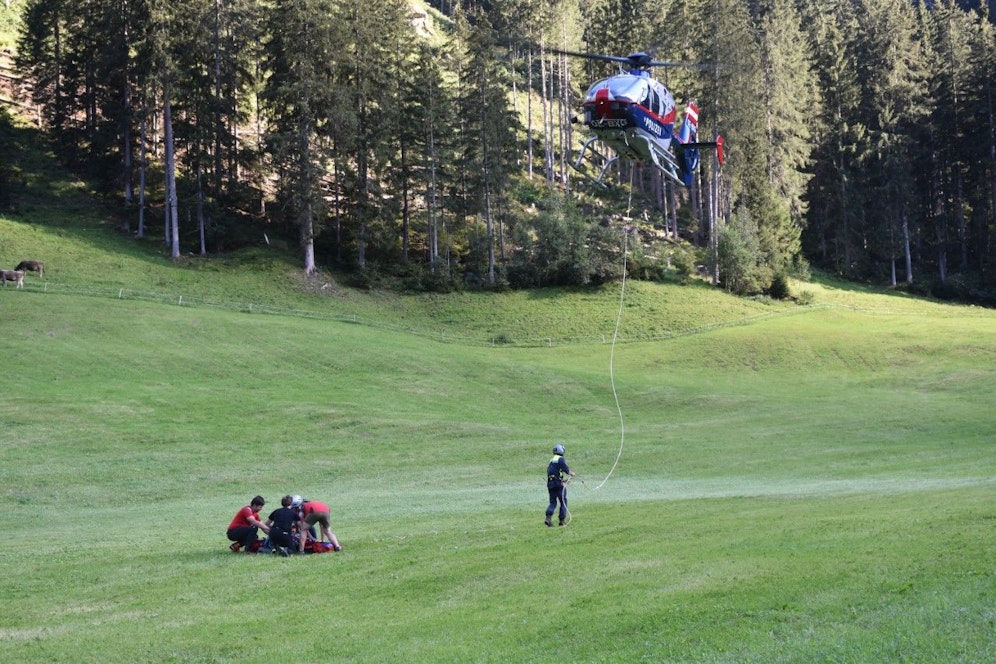 Die Einsatzkräfte konnten nichts mehr für den Verunfallten ausrichten.