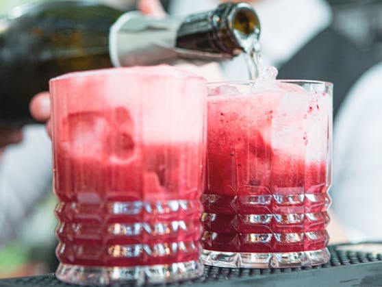 Bei den "Liquid Cruises" werden an acht Bars Cocktails gemixt.
