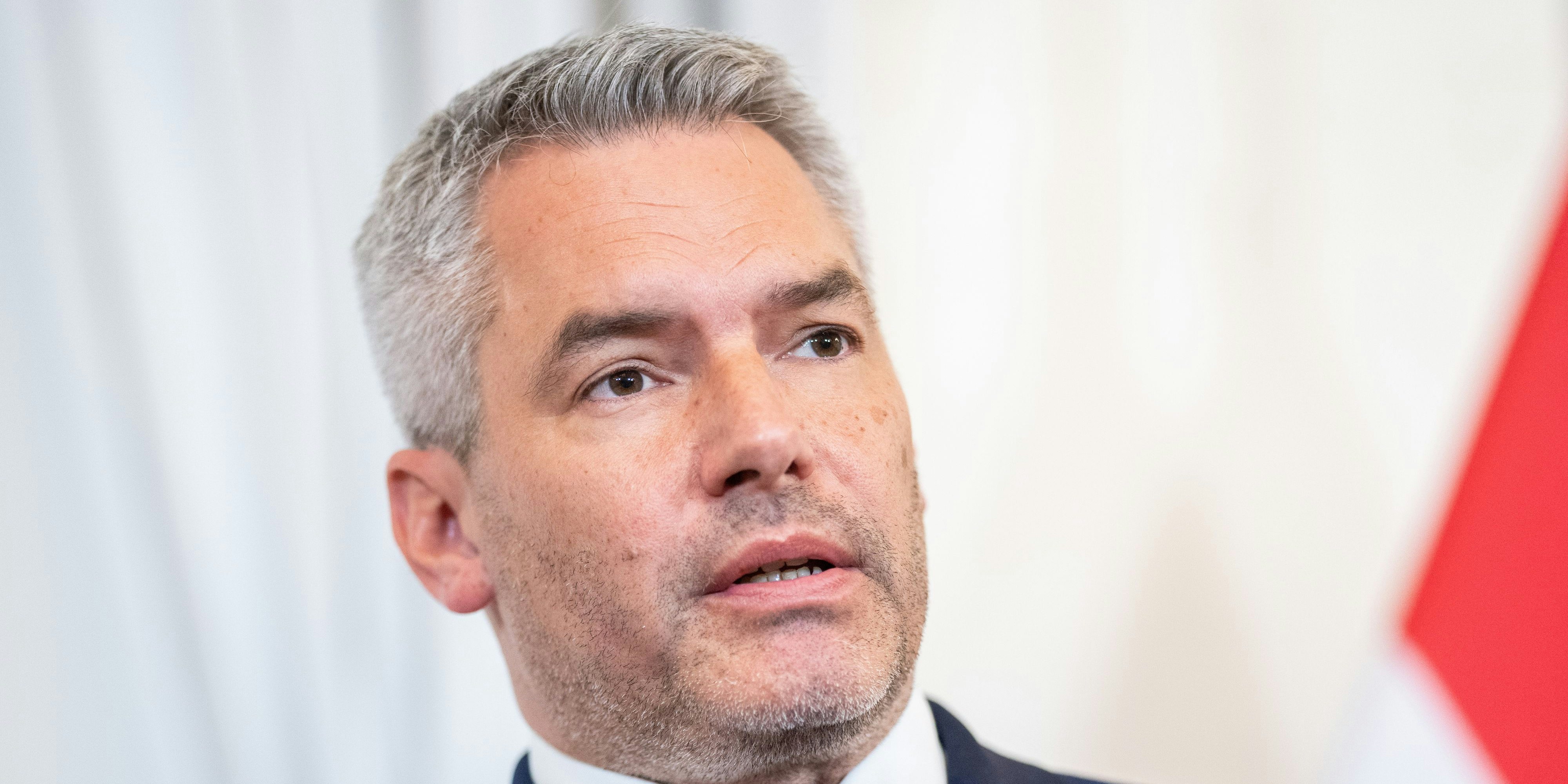 Die ÖVP unter der Führung von Kanzler Karl Nehammer strauchelt heftig. 