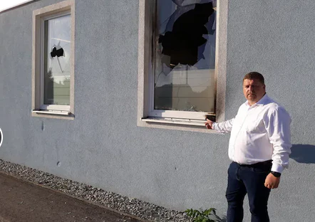 Andreas Spanring zeigte das Ausmaß der Zerstörung
