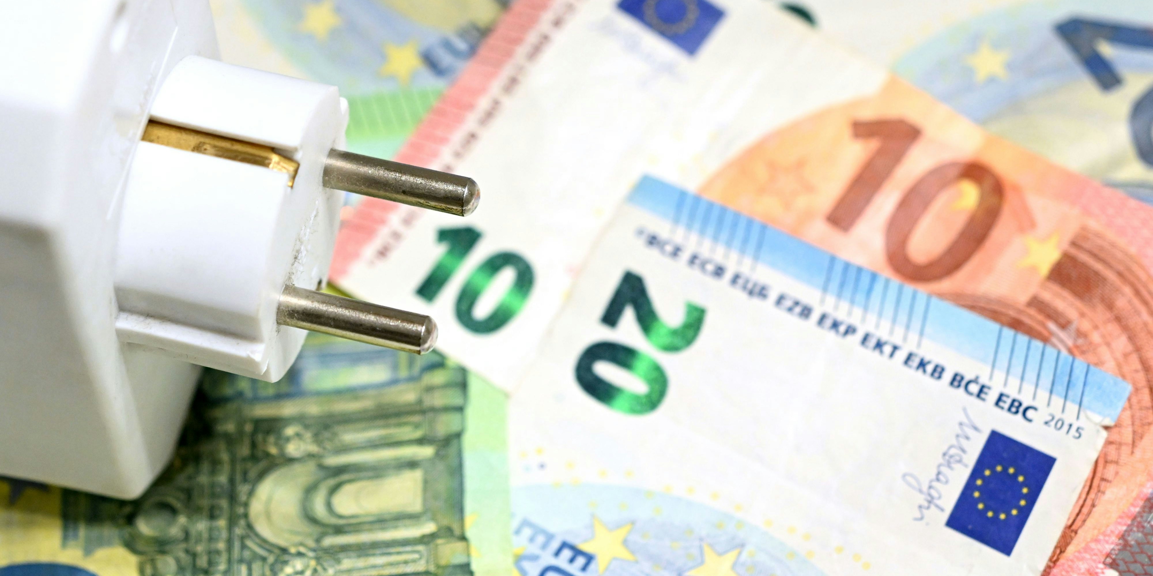 Der Strompreis bleibt hoch. 