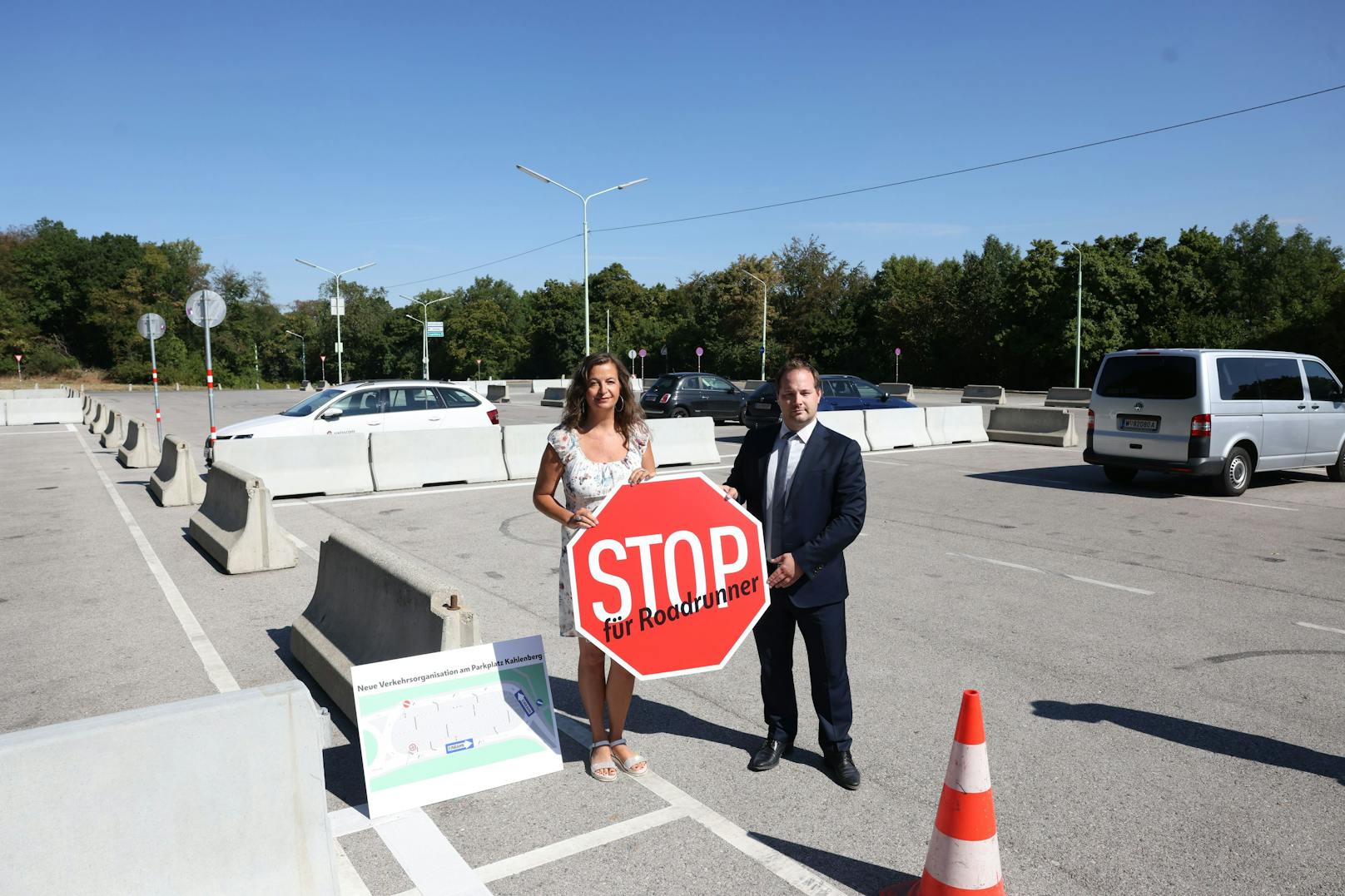 Mobilitätsstadträtin Ulli Sima (SPÖ) und Döblings Bezirksvorsteher Daniel Resch (ÖVP) stellten das neue Paket gemeinsam vor.