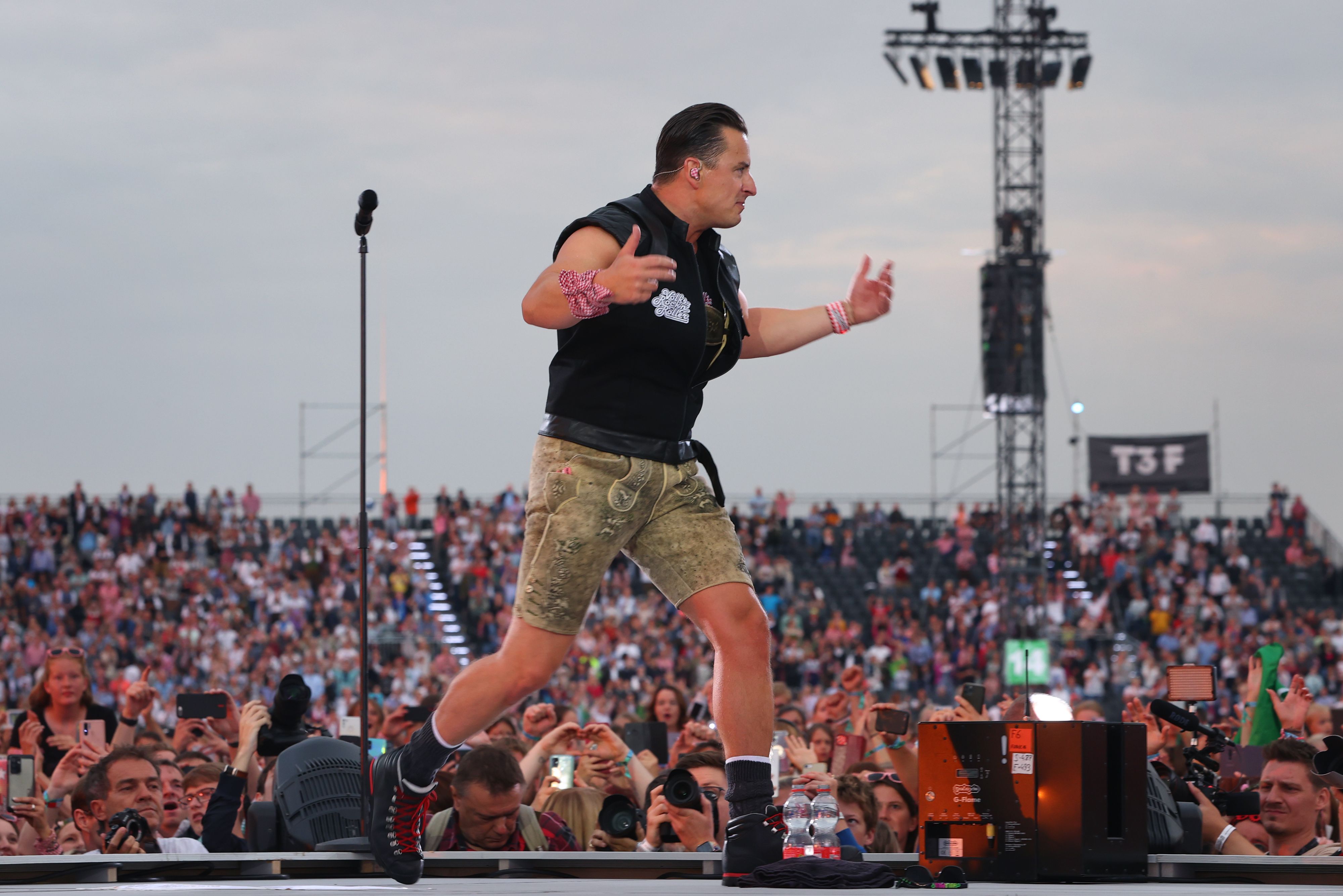 Schlagerstar Andreas Gabalier bei seinem Open-Air-Konzert in München