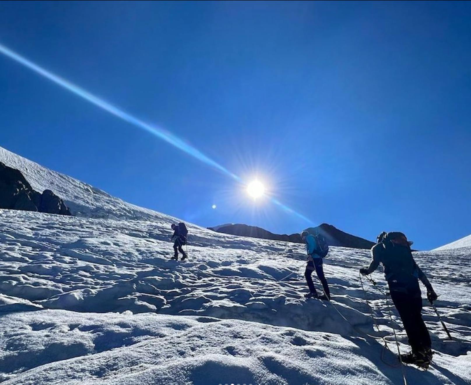 Ex-Kanzler Sebastian Kurz ist aktuell auf Urlaub in den Ötztaler Alpen.