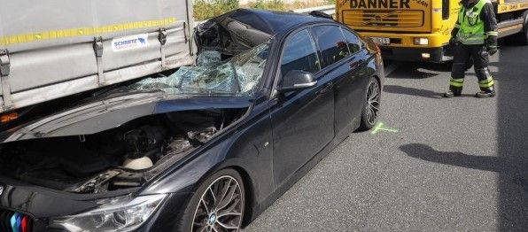 Der 58-Jährige und sein Sohn mussten ins Krankenhaus.