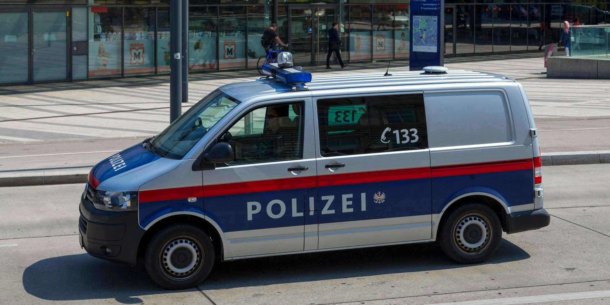 Zeugen befürchteten Schlimmeres und alarmierten die Polizei. (Symbolbild)