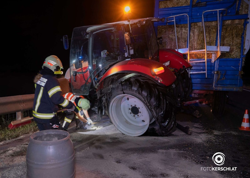 Die Feuerwehr Unterweitersdorf wurde am Donnerstag um 21:51 gemeinsam mit der Polizei zu einem Verkehrsunfall auf der B125 alarmiert.