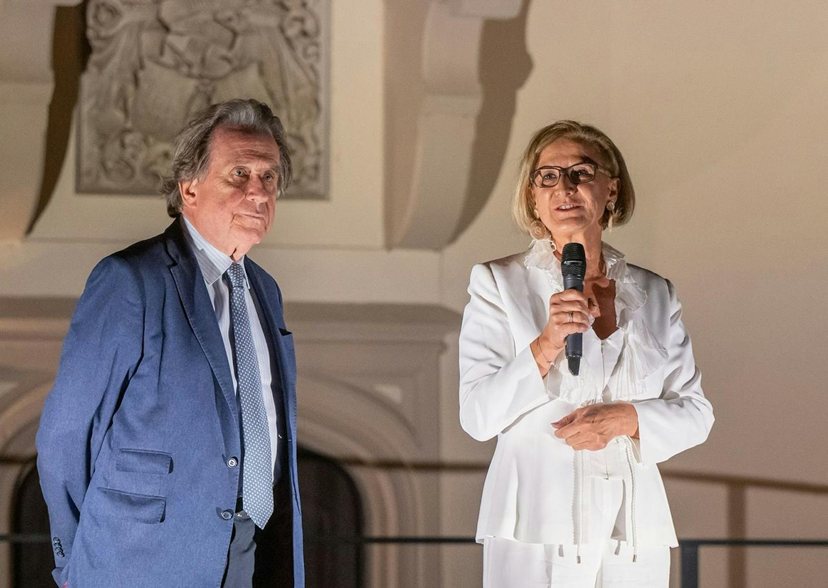 Landeshauptfrau Johanna Mikl-Leitner und Rudolf Buchbinder bei der Eröffnung des Grafenegg Festival 2022.