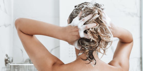 Haarshampoo kostet 36 Prozent mehr als im Vorjahr. Auch Waschmittel ist wesentlich teuerer geworden.