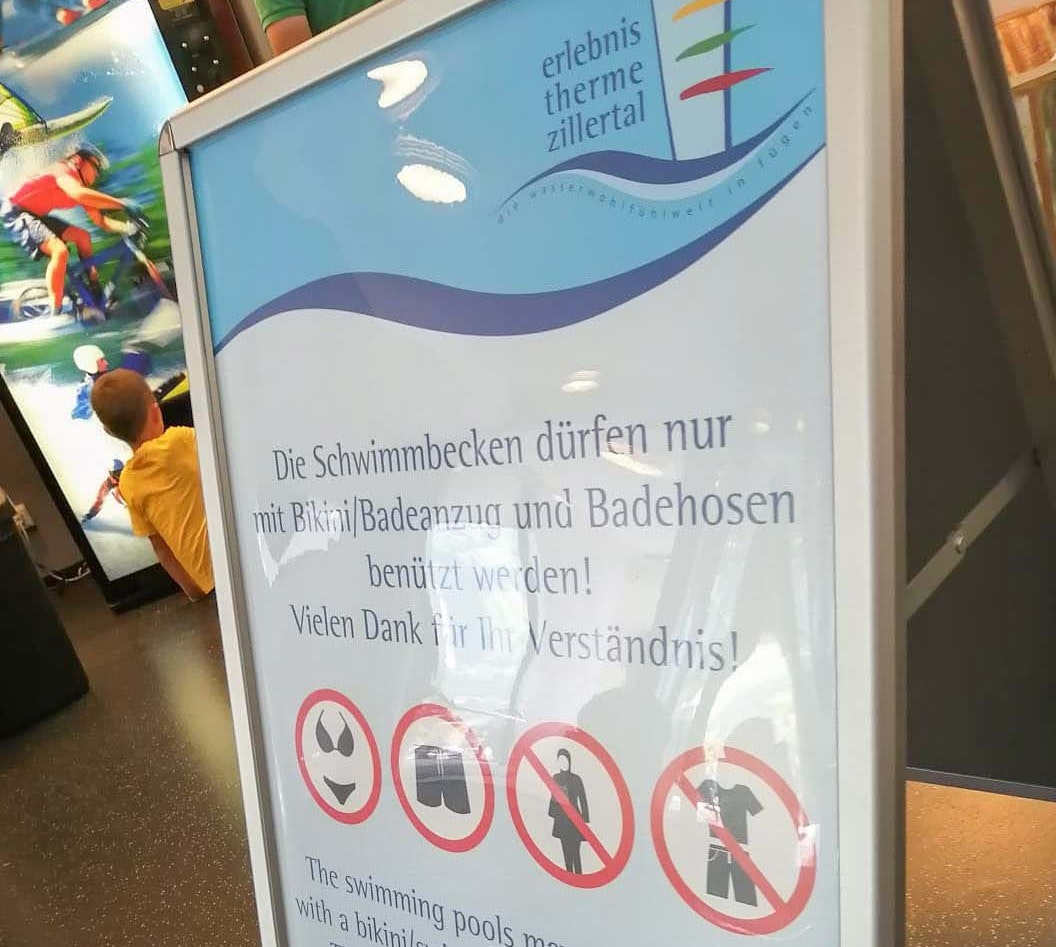 Weil sich Stammgäste gestört fühlten, ist das Baden mit Burkini, T-Shirt oder langer Hose in der Erlebnistherme Zillertal verboten.