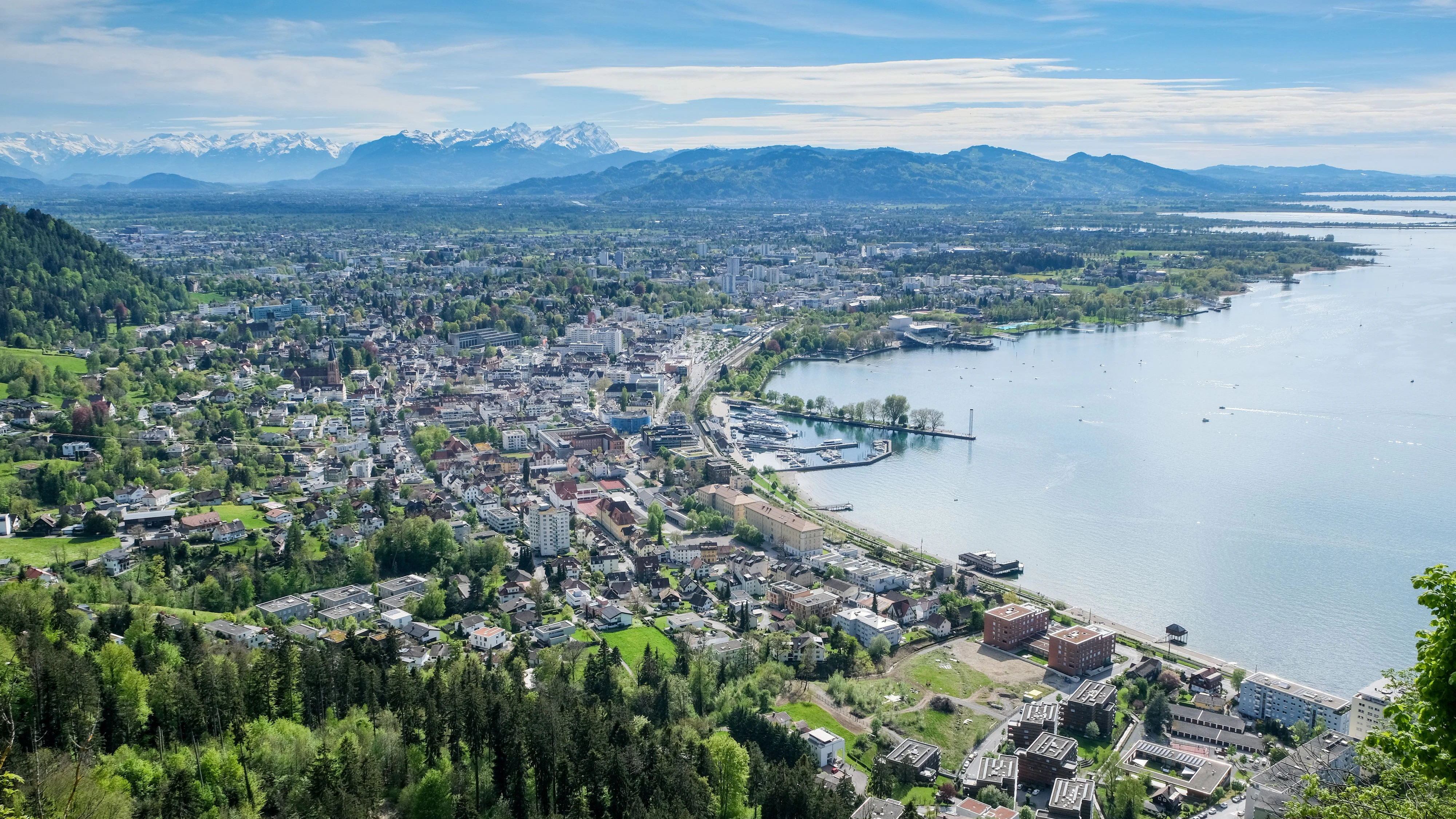 Aufgrund der hohen Temperaturen bleiben der Bodensee und die Vorarlberger Flüsse weiter auf sehr niedrigem Stand.
