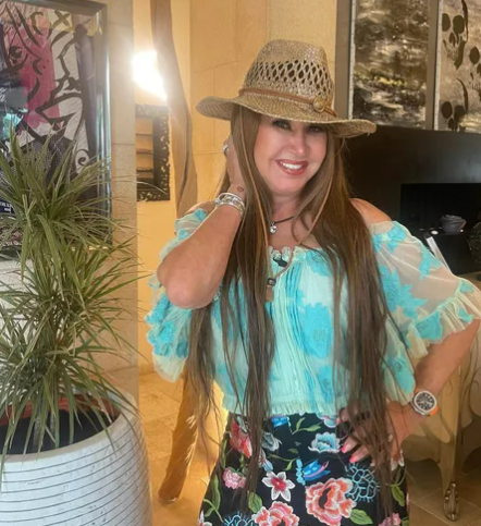 Die Millionärsgattin erfindet sich neu.