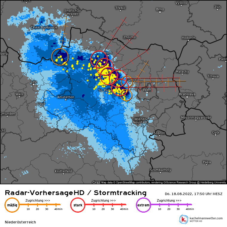 Radar-Stormtracking der Gewitterfront. Die Linien zeigen die Zugrichtung und -geschwindigkeit an.