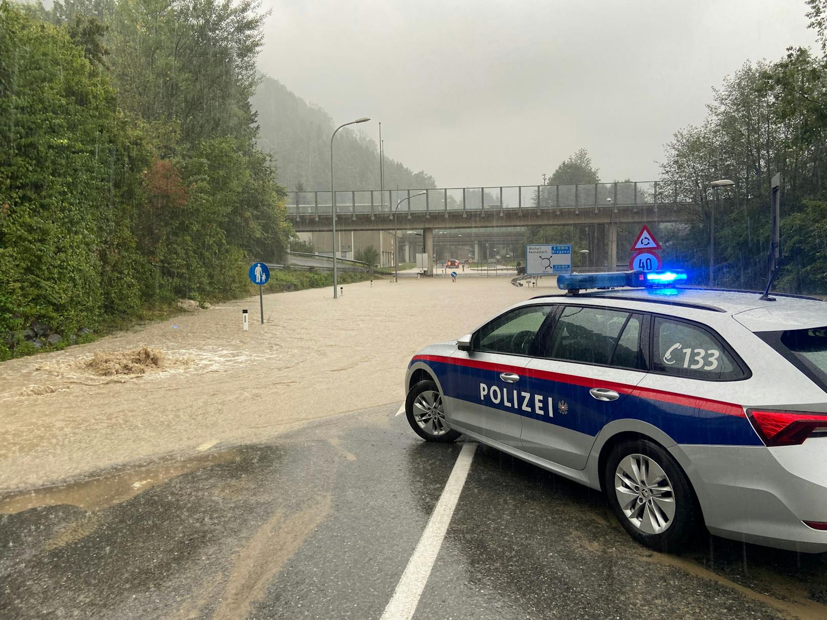 Anhaltende intensive Niederschläge haben in Vorarlberg am 19. August 2022 Überschwemmungen und Vermurungen ausgelöst.
