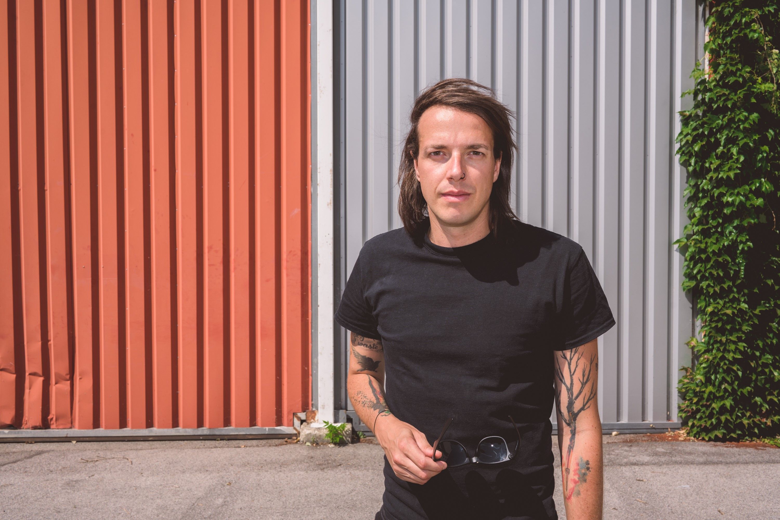 Mit Dominik Wlazny steht der erste (fixe) Kandidat für die Bundespräsidentschaftswahl im Herbst fest. 