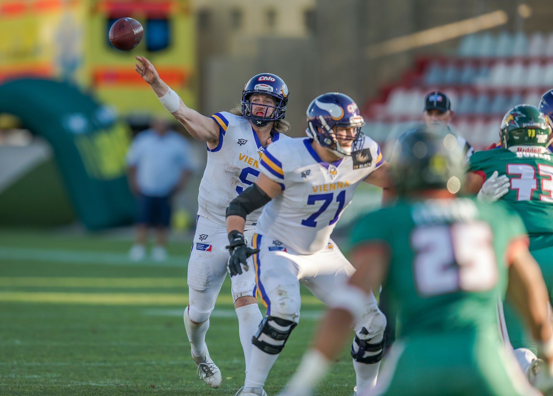 Vienna Vikings Quarterback Jackson Erdmann