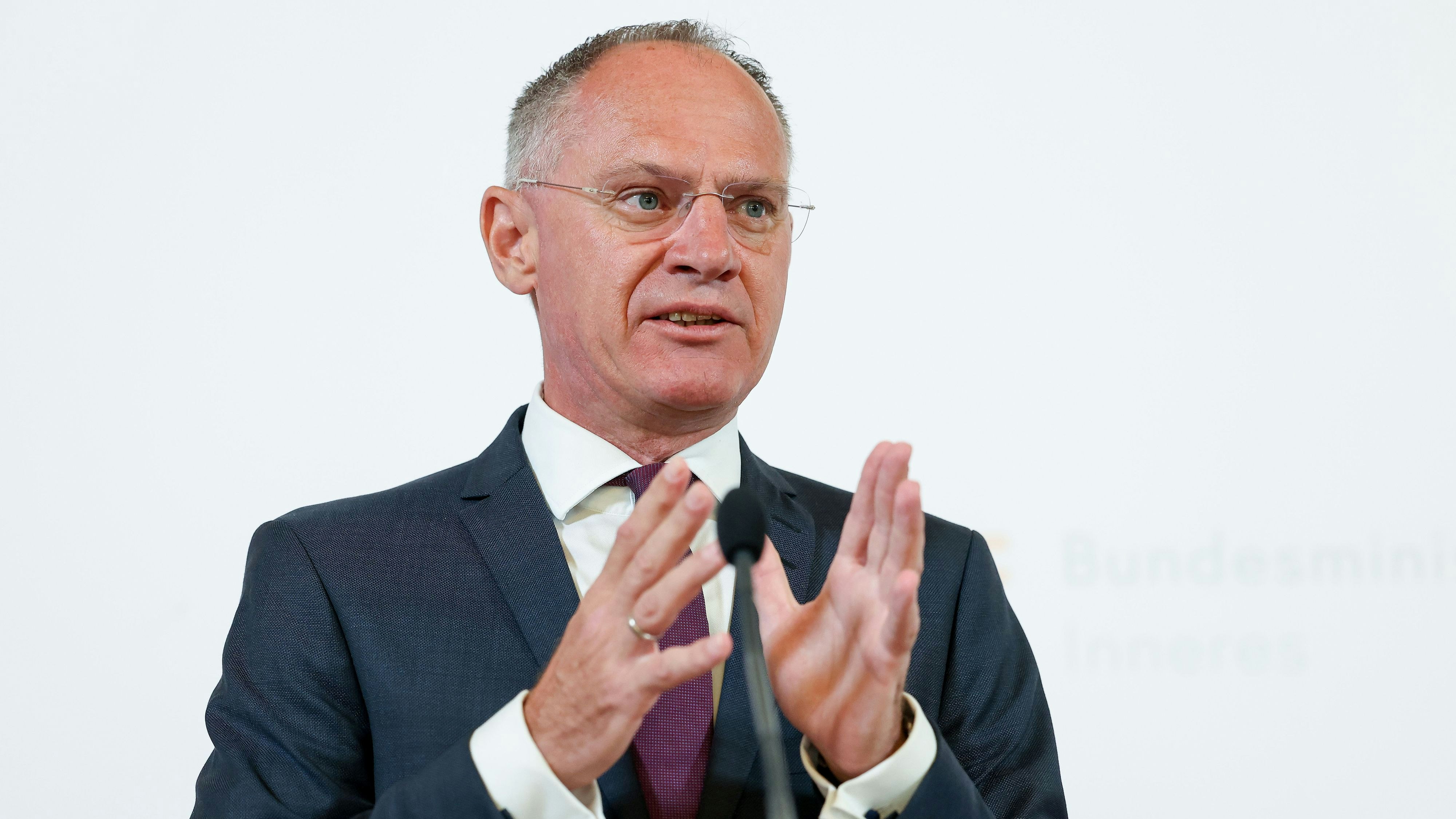 Gerhard Karner pocht auf eine "harte Linie" in Asylfragen.