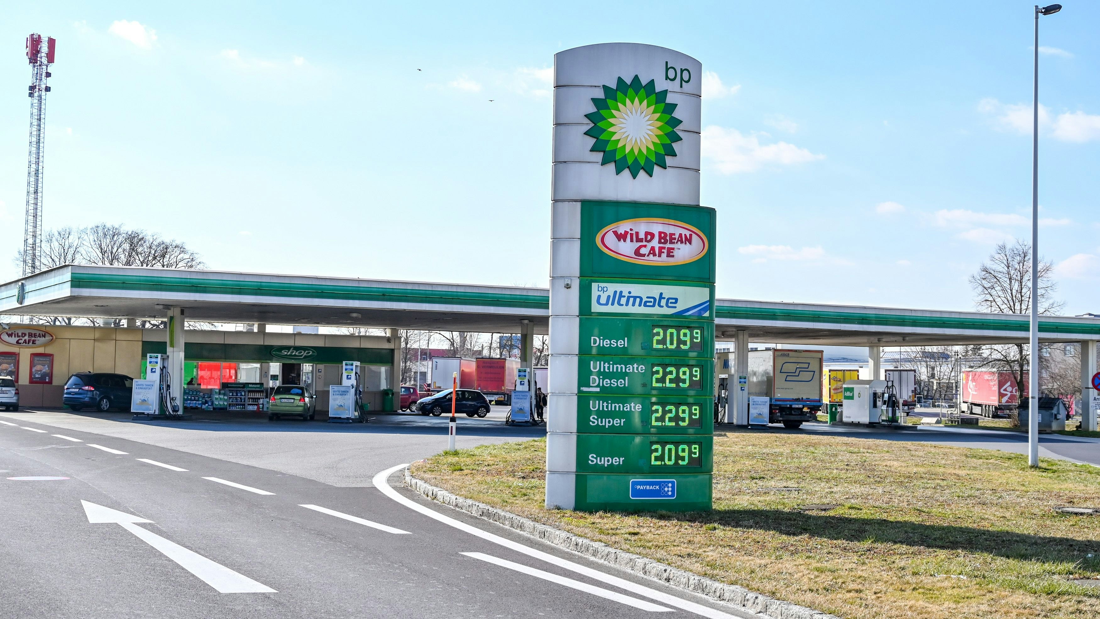 Die Spritpreis waren auf einem Rekordniveau.